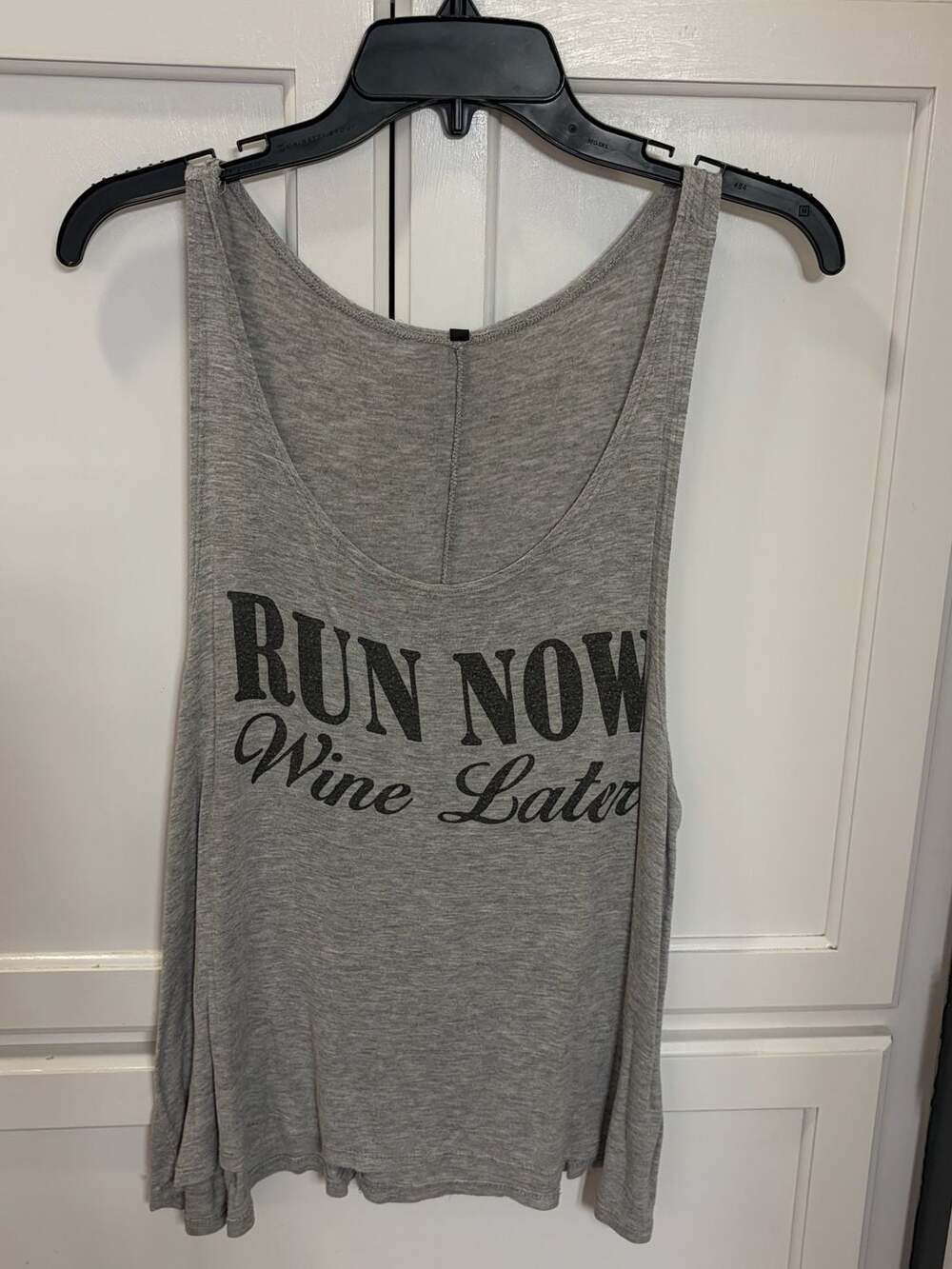 Triumph Run Now Wine Later Graphic Muscle Tank Top Large